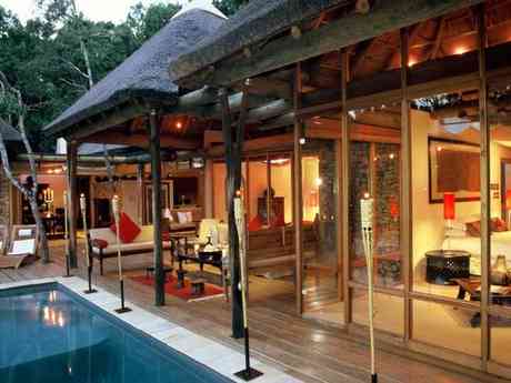 Trogon House